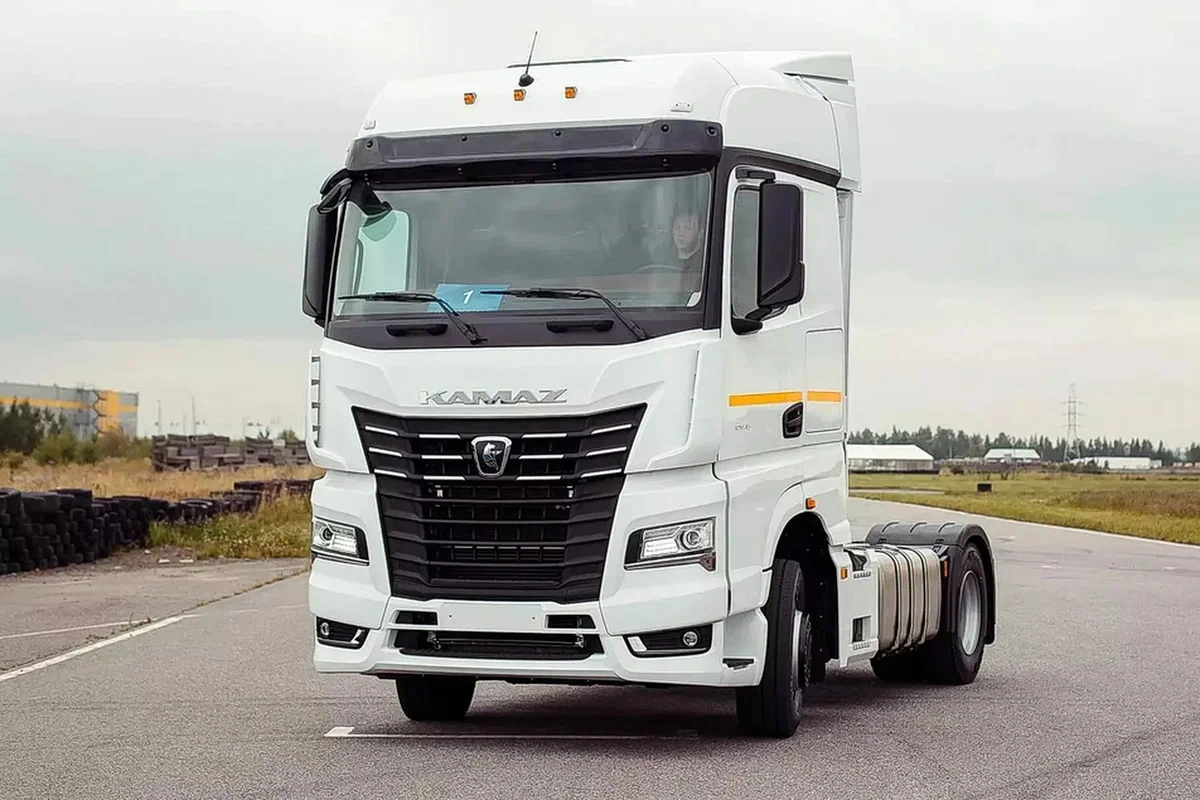 Седельный тягач KAMAZ-54901 NEO