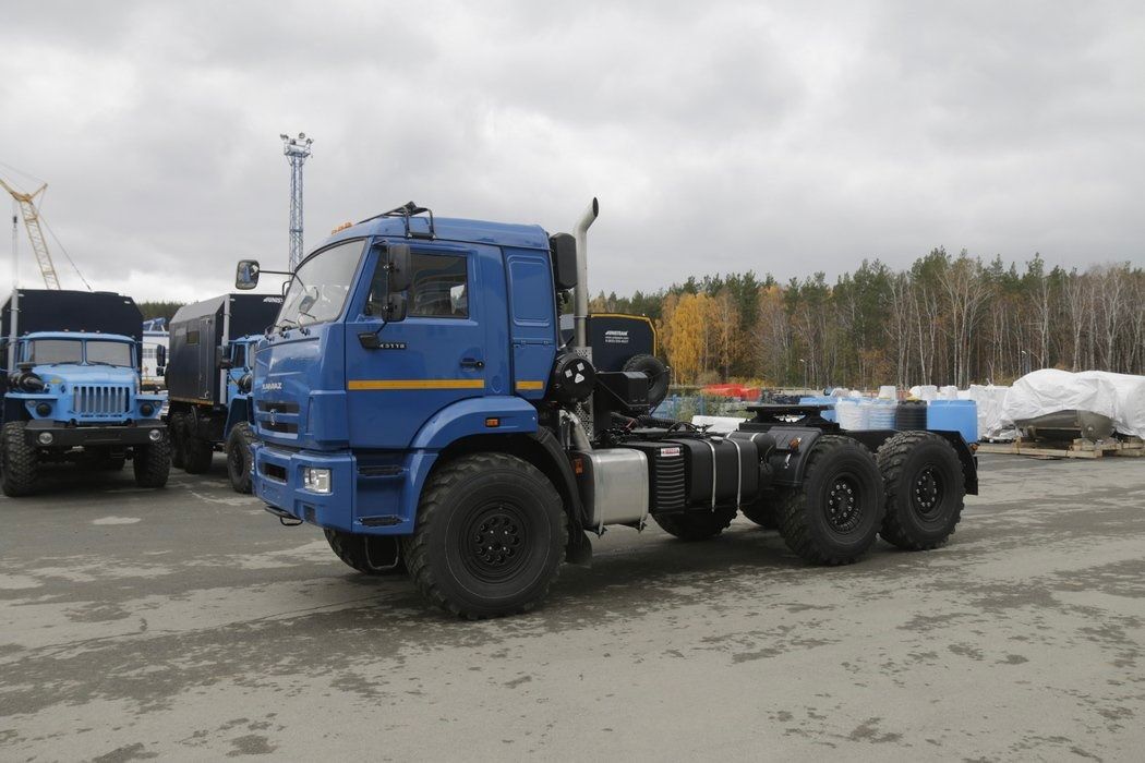 Седельный тягач KAMAZ-53504-50