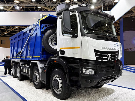 Самосвал KAMAZ-65951-СА