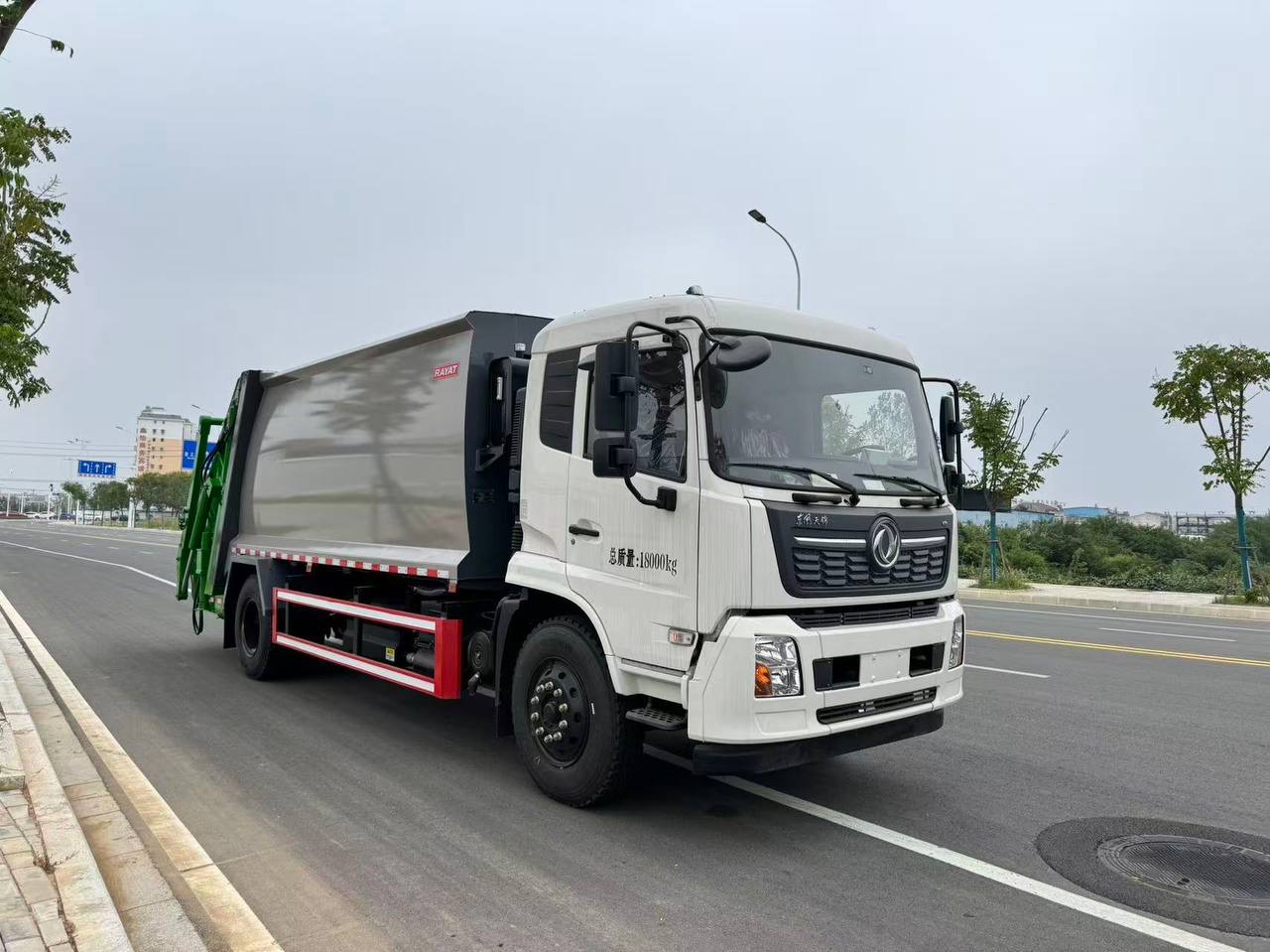 Мусоровоз с задней загрузкой ISUZU GIGA 4х2